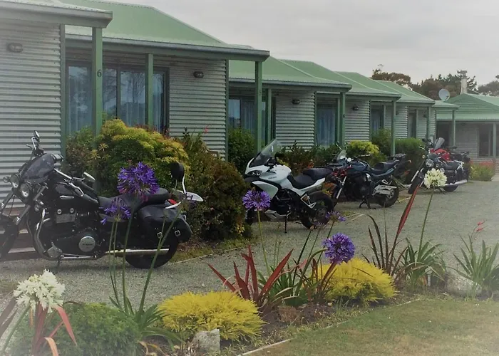Omau Settlers Lodge Motel